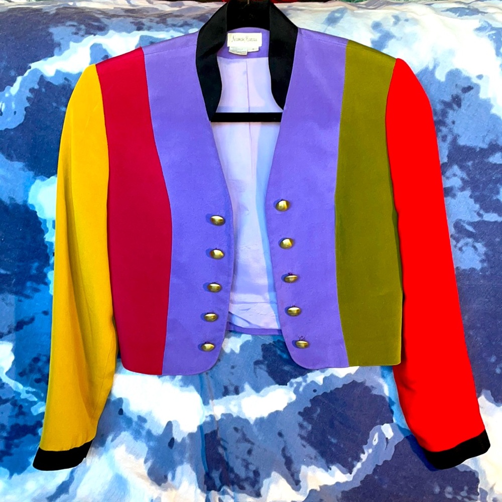 Super cute, vintage, 80s themed jacket!